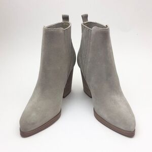 Marc Fisher Alva bootie sz 5